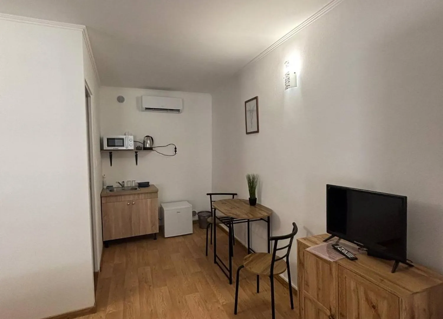 Lola Apartman Eger