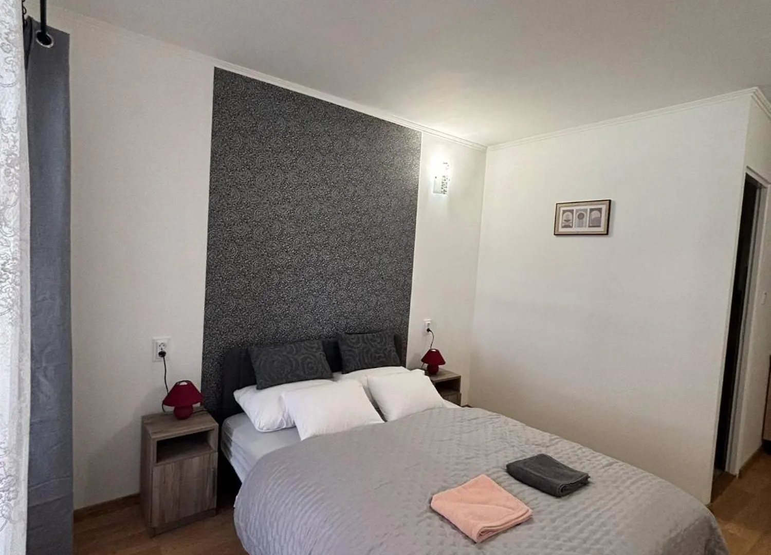 Lola Apartman Eger Lejlighed